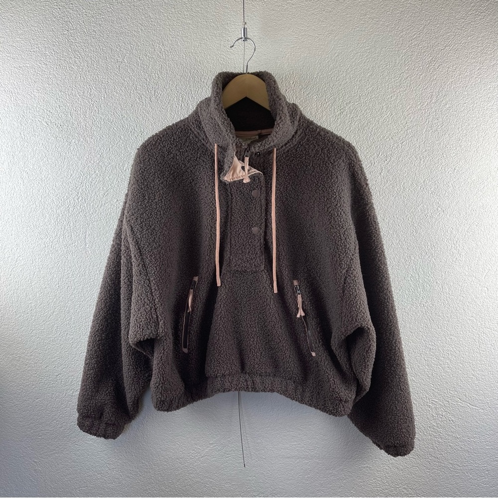 Universal Thread l M Oversized Crop Sherpa Sweatshirt Pullover Zip Snaps Pocket